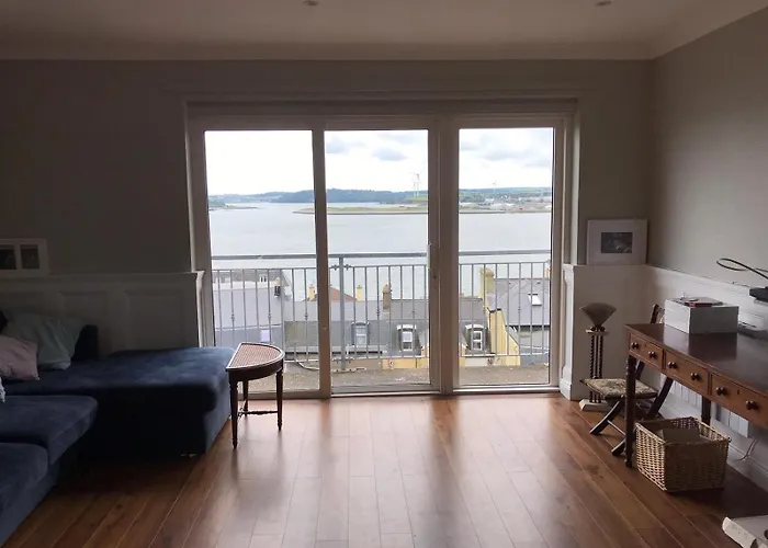 Grianan, Prázdninový dům Cobh